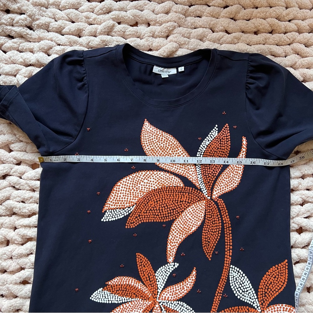 Chico’s Women’s Navy Blue Embellished Floral Dot Print Top – Size 1 (US Medium) - Picture 12 of 14